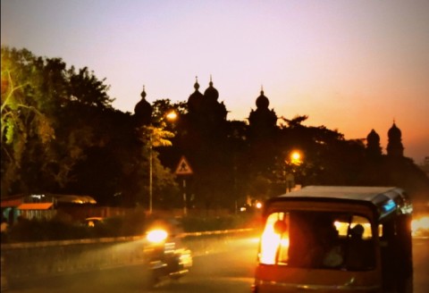 It’s dusk and there’s nobody to take you back home?